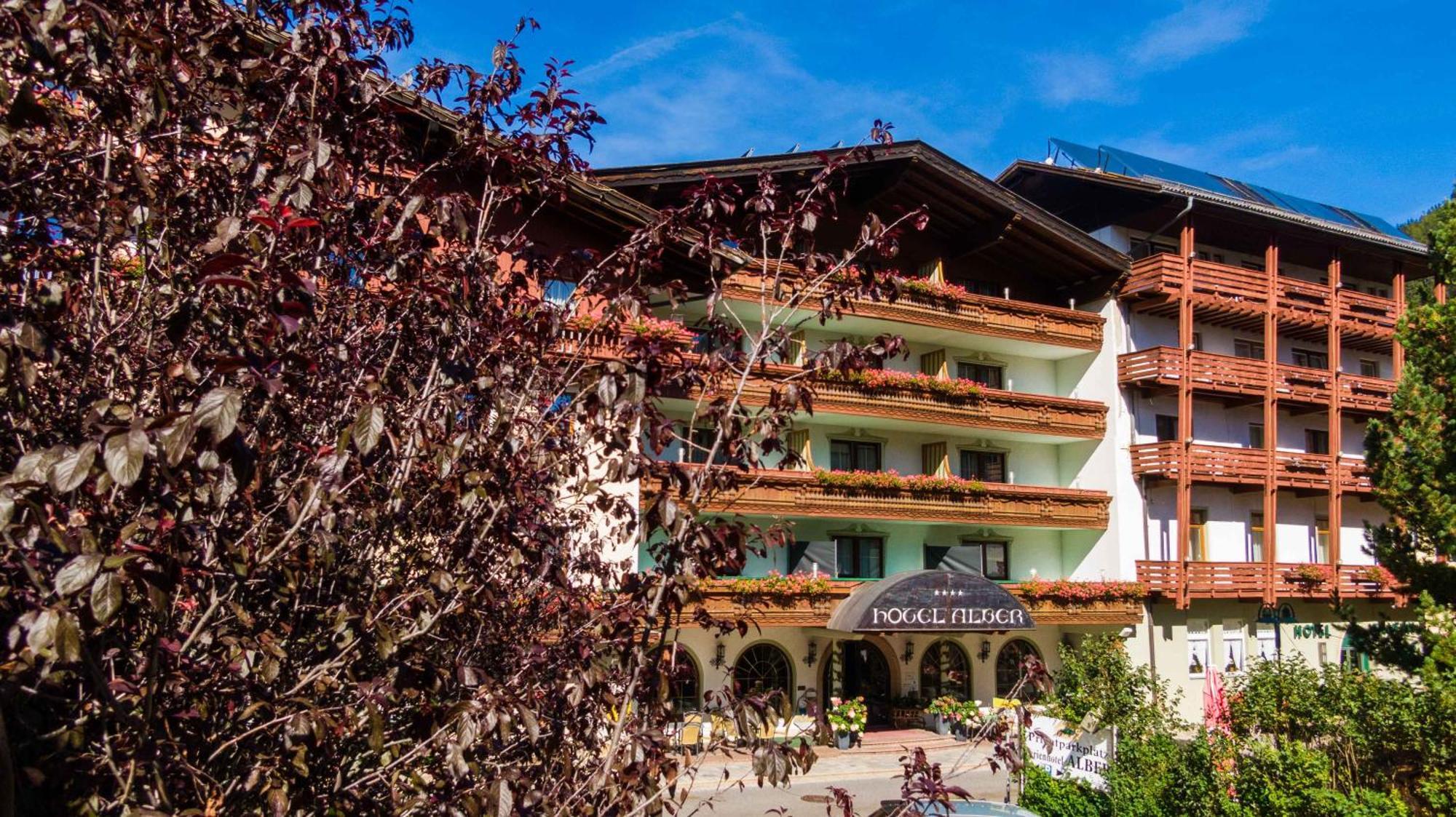 Ferienhotel Alber Mallnitz Exterior photo