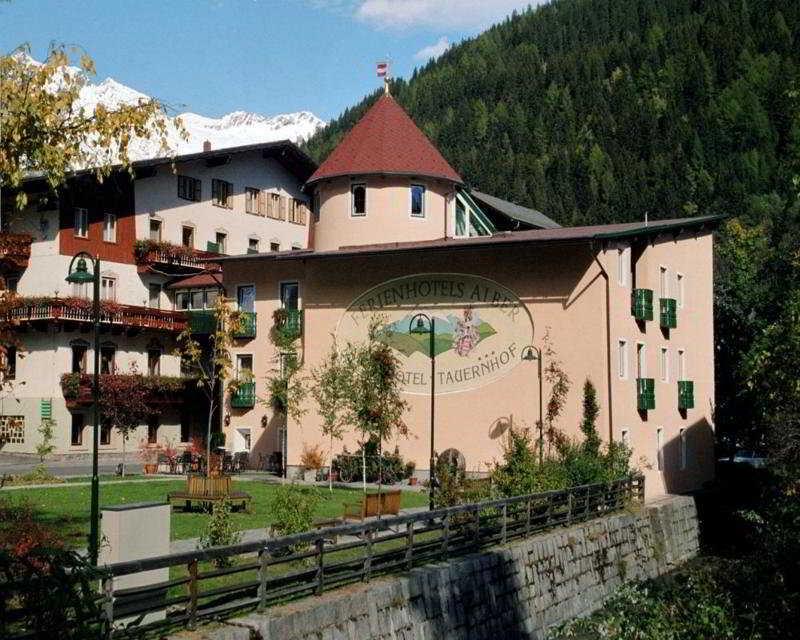Ferienhotel Alber Mallnitz Exterior photo